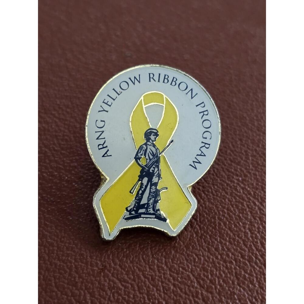 ARNG Yellow Ribbon Program Lapel Pin Army National Guard VTG